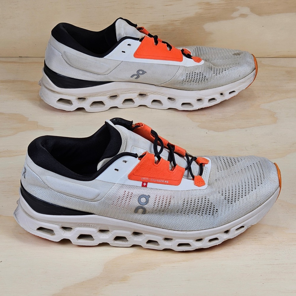 On Cloudstratus 2.0 Mens Running Shoes White Orange 3MD30111148 Size 12.5